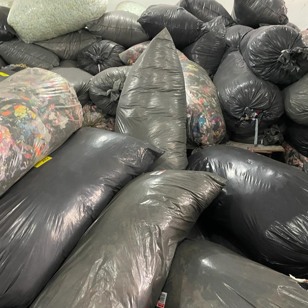 Resíduo: Retalhas de malha - B2Blue  - Compra e Venda de Resíduos