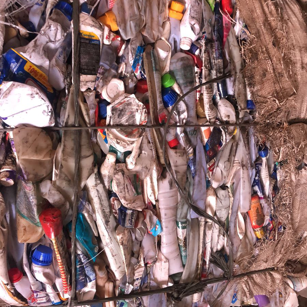 PEAD  --  colorido    e   branco / natural - Plástico