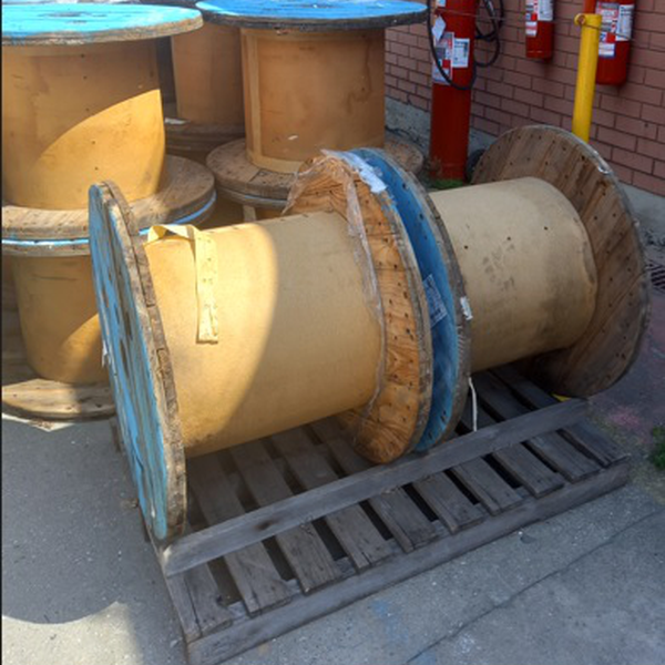 Carretel madeira - madeira - RIO DE JANEIRO, RJ - B2Blue - Compra e Venda de Resíduos