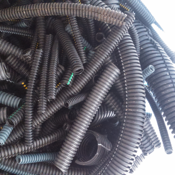 Pead peças - plástico - São Paulo, SP - B2Blue - Compra e Venda de Resíduos