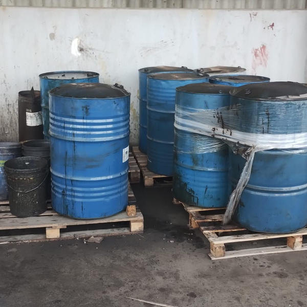 Resíduo: Óleo contaminado - B2Blue  - Compra e Venda de Resíduos