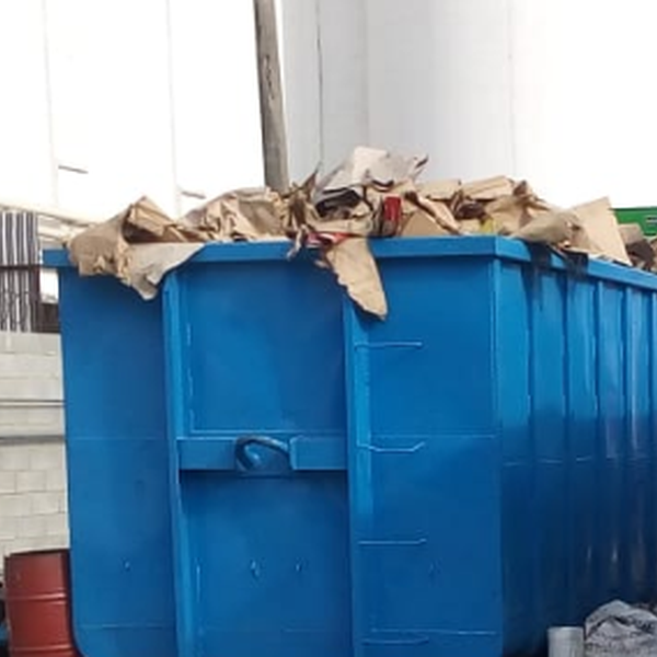 Papelão solto - papel/papelão - Jacarepaguá, RJ - B2Blue - Compra e Venda de Resíduos