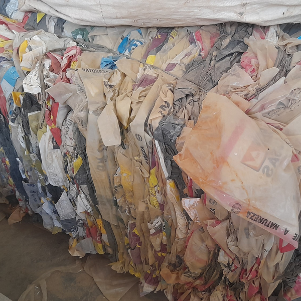 Resíduo: Plastico misto efardado - B2Blue  - Compra e Venda de Resíduos