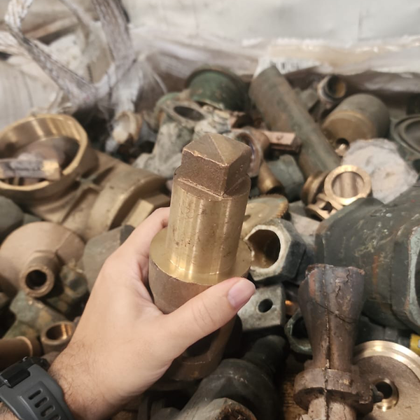 Sucata de bronze - metais - Rio De Janeiro, RJ - B2Blue - Compra e Venda de Resíduos