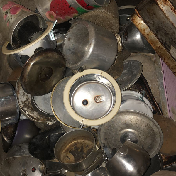 panela de aluminio - Metais