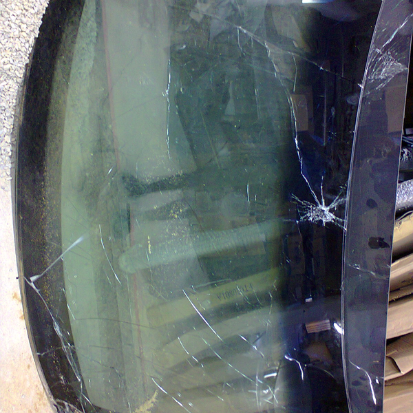 Parabrisas - vidro - Ribeirao Das Neves, MG - B2Blue - Compra e Venda de Resíduos