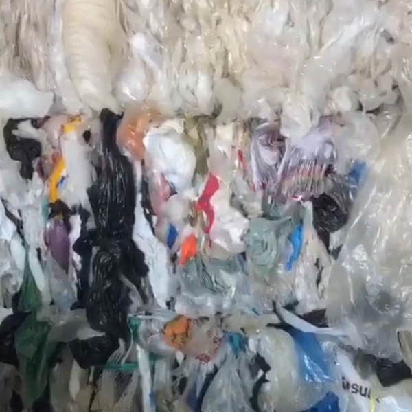Resíduo: Aparas de plástico branco e colorida para escolha - B2Blue  - Compra e Venda de Resíduos