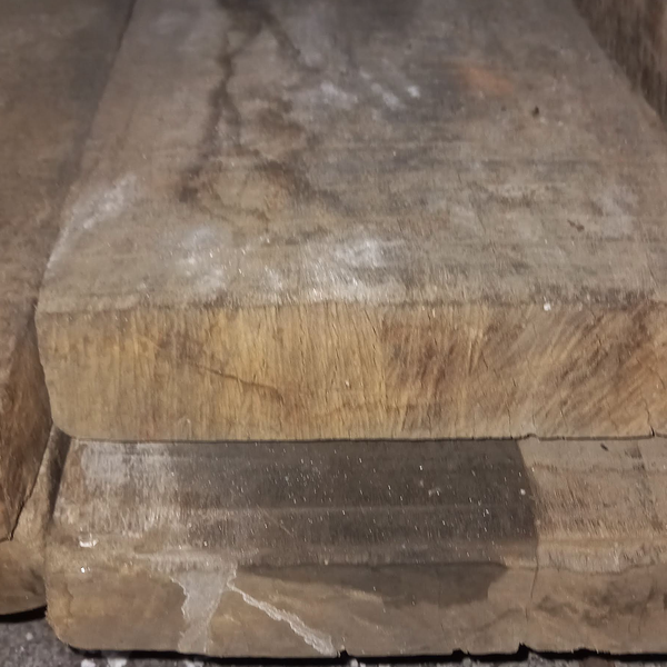 Resíduo: Pranchas de madeira - B2Blue  - Compra e Venda de Resíduos