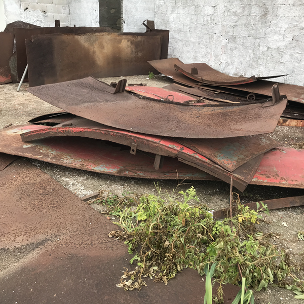 Ferragens - metais - GARANHUNS, PE - B2Blue - Compra e Venda de Resíduos