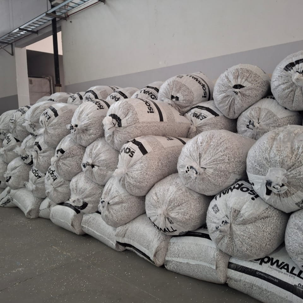 Isopor bloco refugo sucata  - outros - Itu, SP - B2Blue - Compra e Venda de Resíduos