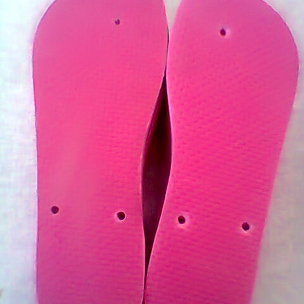 Chinelos - borracha - Capitão Leonidas Marques, PR - B2Blue - Compra e Venda de Resíduos