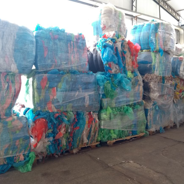 Resíduo: Pebd apara cores - B2Blue  - Compra e Venda de Resíduos