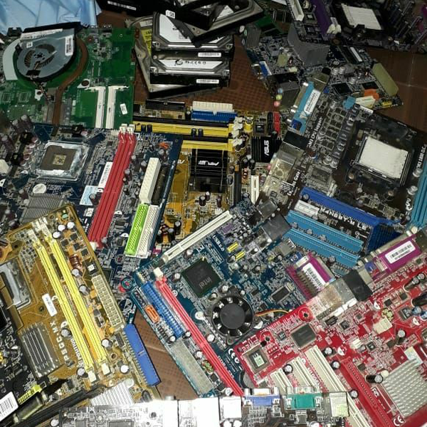 Compramos sucatas de informatica, celulares e elwtronicos - outros - RIO DE JANEIRO, RJ - B2Blue - Compra e Venda de Resíduos