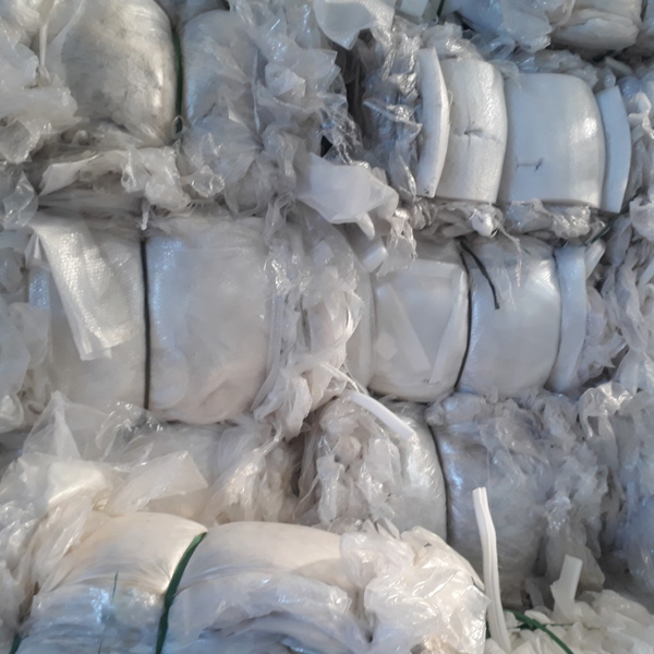 aparas de polietilena baixa densidade - Plástico