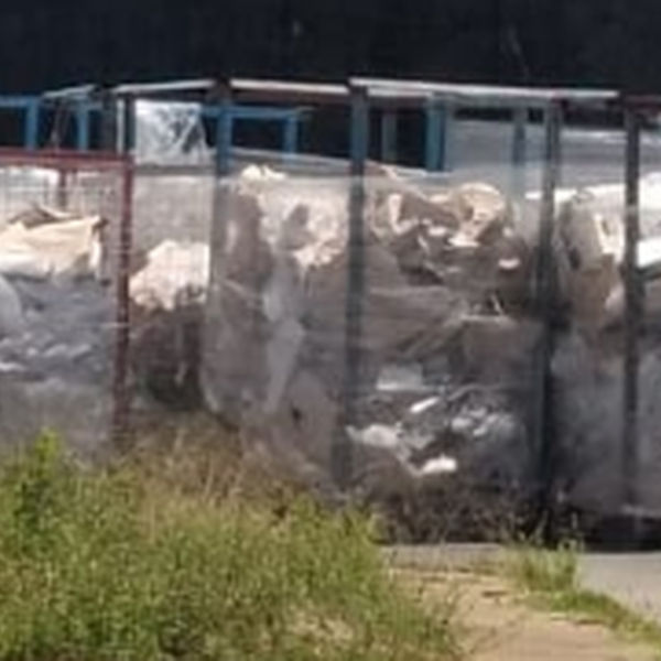 Plastico solto - Plástico