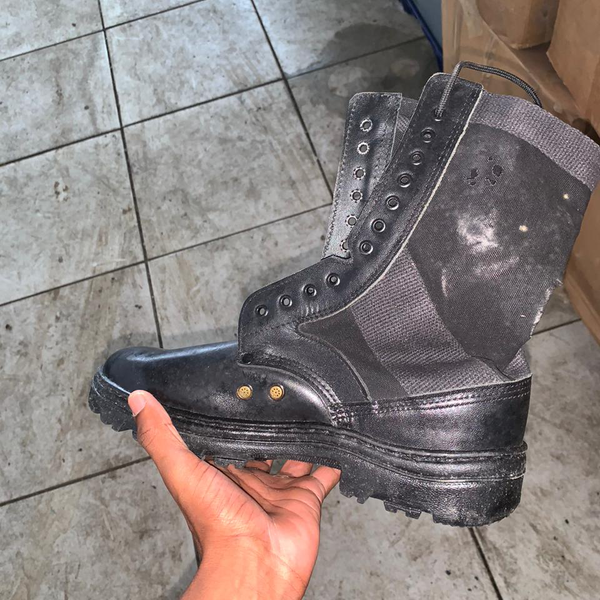 Calçados e etc - tecido - Recife, PE - B2Blue - Compra e Venda de Resíduos