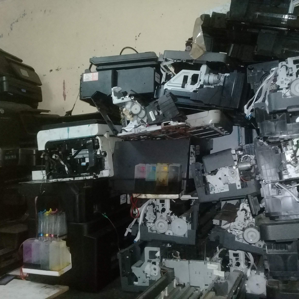 Resíduo: Gravadores de cd e dvd - B2Blue  - Compra e Venda de Resíduos