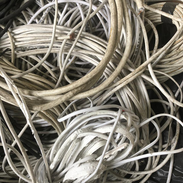 Fio de aluminio cobreado - metais - São Paulo, SP - B2Blue - Compra e Venda de Resíduos