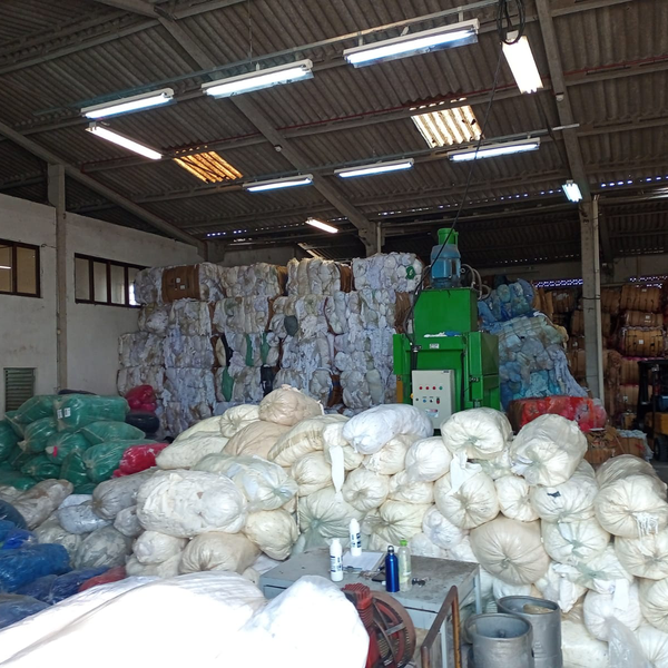 Aparas de tecido em algodão - tecido - Timbó, SC - B2Blue - Compra e Venda de Resíduos