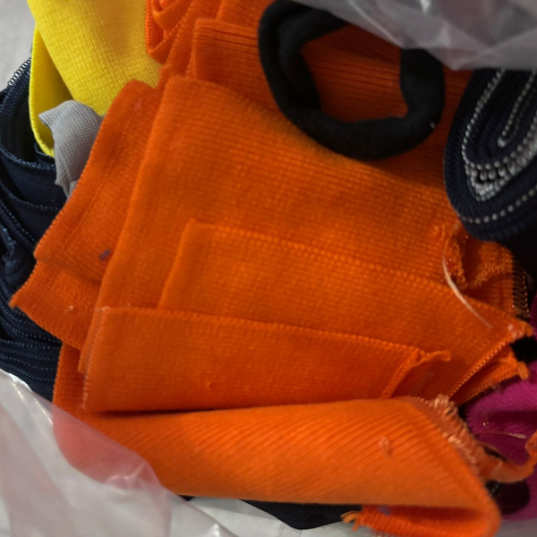 Golas - tecido - JOINVILLE, SC - B2Blue - Compra e Venda de Resíduos