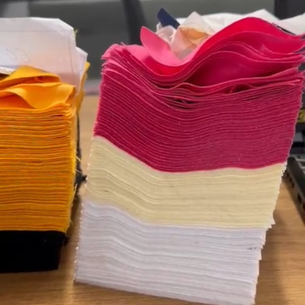 Resíduo: Residos textil de poliester - B2Blue  - Compra e Venda de Resíduos