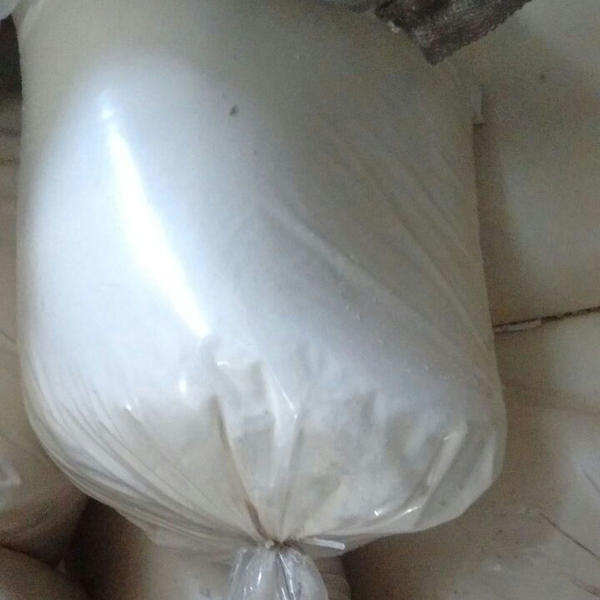 Gel superabsorvente -poliacrilato de sodio - químicos - PIRANGUINHO, MG - B2Blue - Compra e Venda de Resíduos