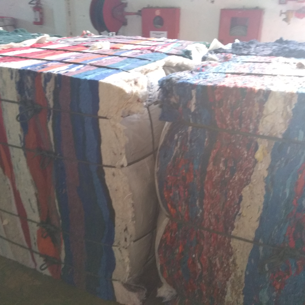 Resíduo: Residuo de abertura de algodão e pó textil - B2Blue  - Compra e Venda de Resíduos
