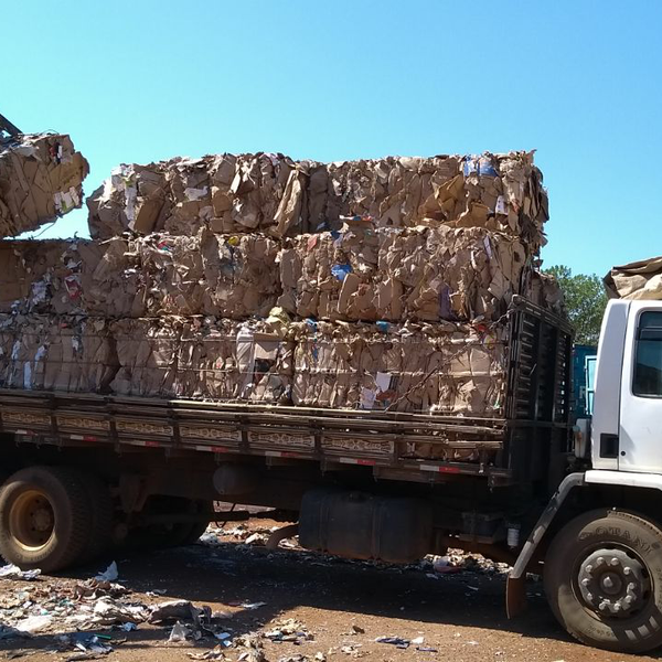 Resíduo: Aparas de papelão - B2Blue  - Compra e Venda de Resíduos