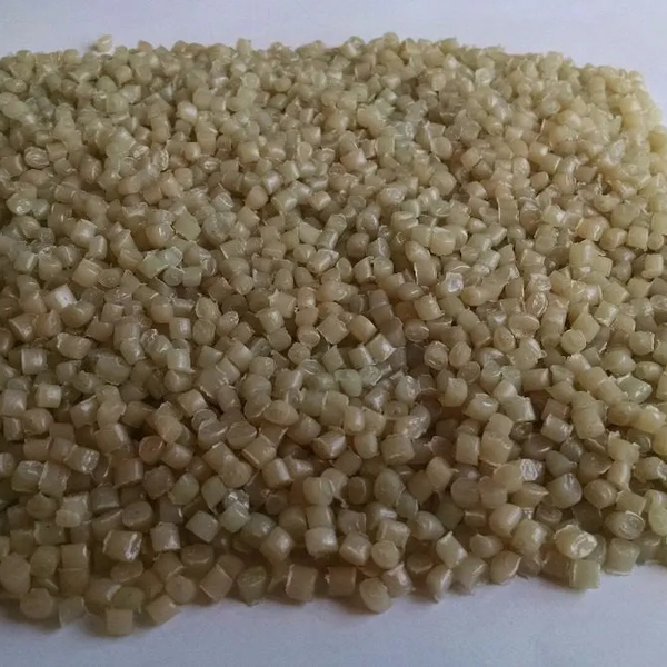 Pead de alta densidade - plástico - Piracicaba, SP - B2Blue - Compra e Venda de Resíduos