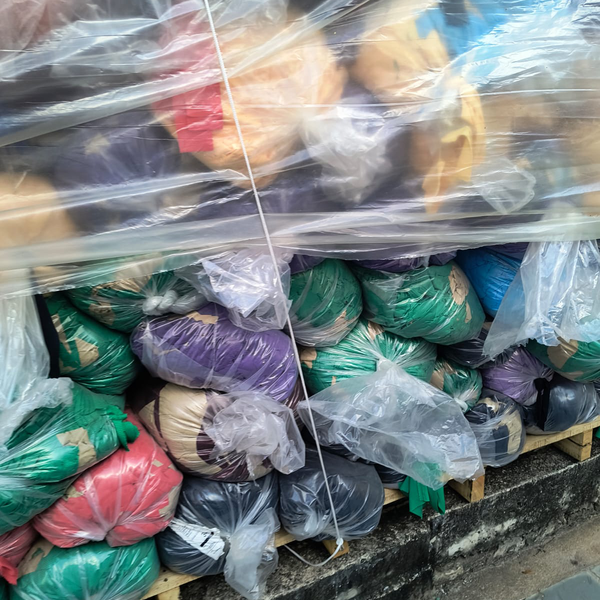 Resíduo: Poliester ,poliamida - B2Blue  - Compra e Venda de Resíduos