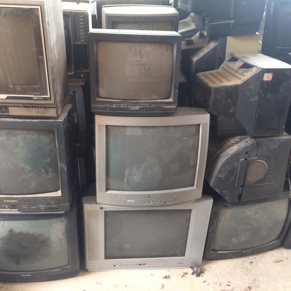 Resíduo: Sucata de equipamento eletrônico em geral - B2Blue  - Compra e Venda de Resíduos