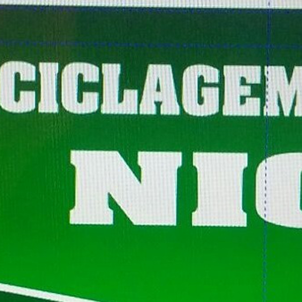 Vidro (garrafas) - vidro - RIO DE JANEIRO, RJ - B2Blue - Compra e Venda de Resíduos