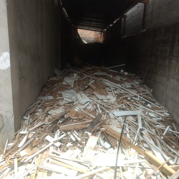  sobras mdf,retalhos mdf.cores branco,preto, évora,cipres... - madeira - Guarulhos, SP - B2Blue - Compra e Venda de Resíduos