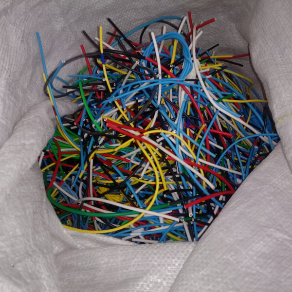 Capas de fios elétricos - borracha - SAO PAULO, SP - B2Blue - Compra e Venda de Resíduos