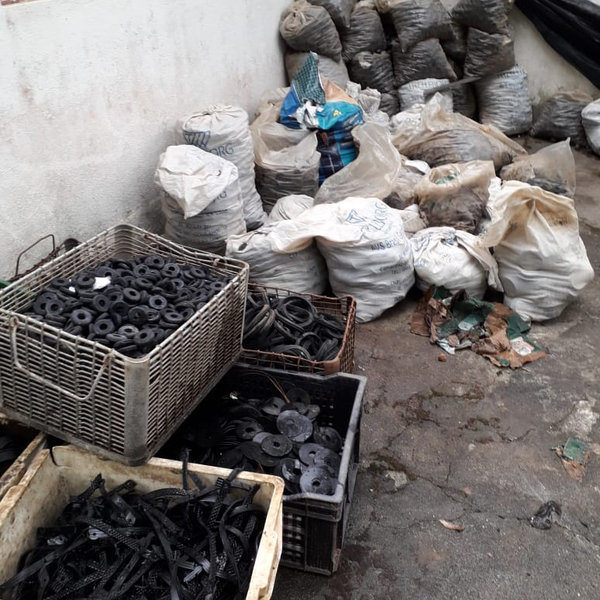 Resíduo: Peças de borracha vulcanizada - B2Blue  - Compra e Venda de Resíduos
