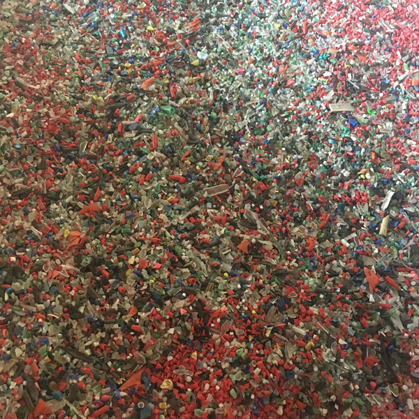 Material misturado(PP + PEAD + PS) - Plástico