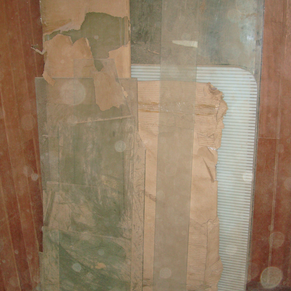 RETALHOS - PEDAÇOS DE VIDRO TRANSPARENTE - Metais