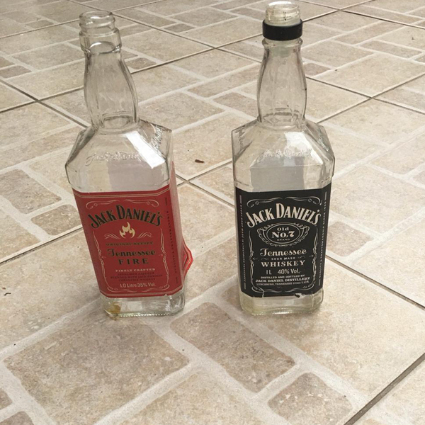 Resíduo: Glass (bottles) - B2Blue  - Compra e Venda de Resíduos