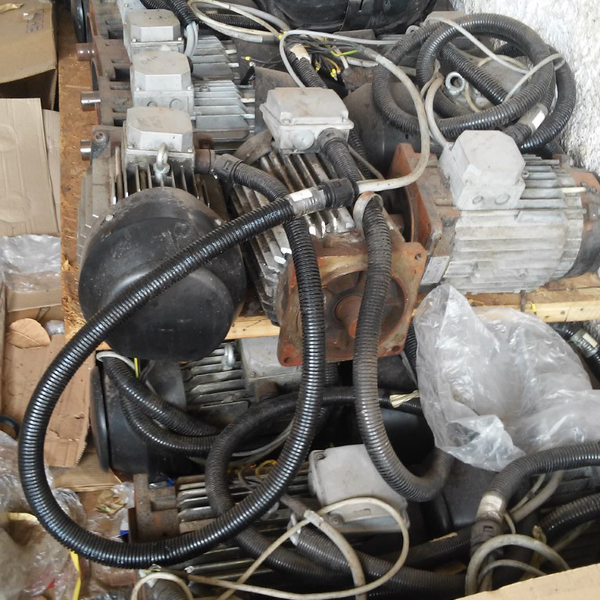 Motor 10cv frei eletrico - sucata geral - Pacajus, CE - B2Blue - Compra e Venda de Resíduos