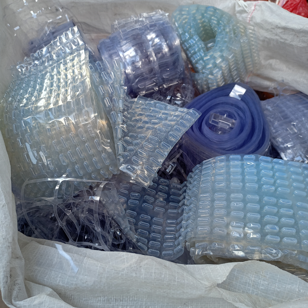 Resíduo: Pvc  semi rígido cristal - B2Blue  - Compra e Venda de Resíduos