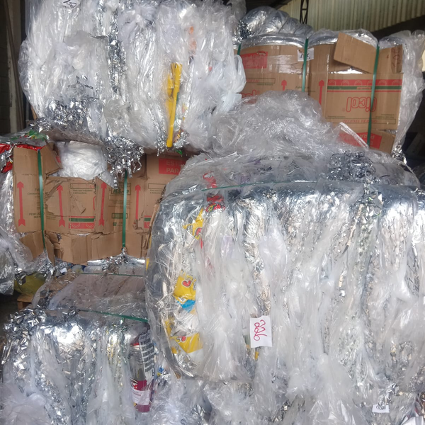 Aparas de pp metalizado pós industria - outros - , AC - B2Blue - Compra e Venda de Resíduos