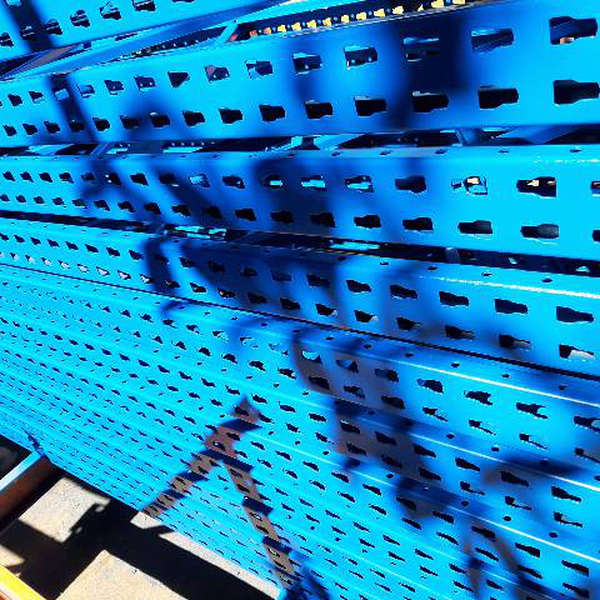 Resíduo: Porta pallets - B2Blue  - Compra e Venda de Resíduos