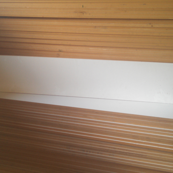 Resíduo: Tiras de mdf - B2Blue  - Compra e Venda de Resíduos