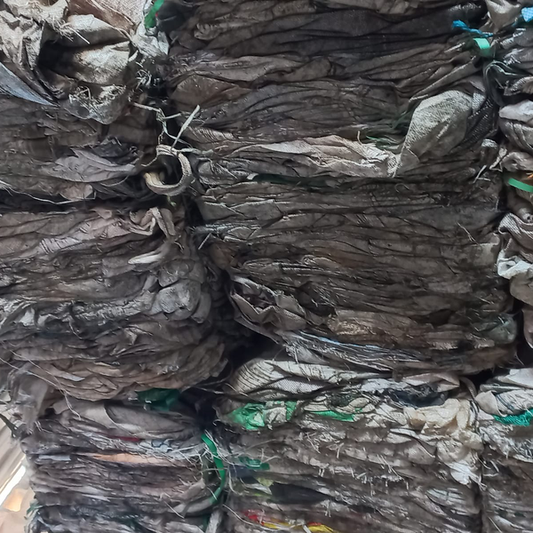 Ráfia - tecido - Carapicuíba, SP - B2Blue - Compra e Venda de Resíduos