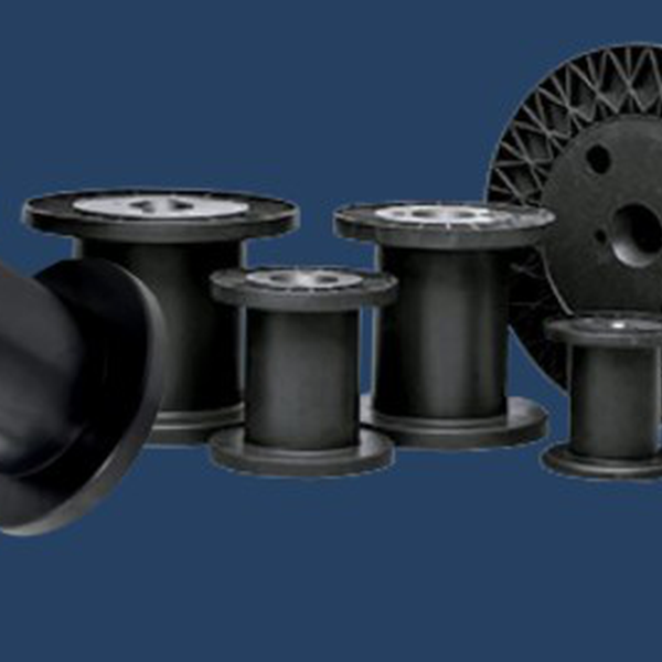 Carreteis de plástico - plástico - Itaquaquecetuba, SP - B2Blue - Compra e Venda de Resíduos