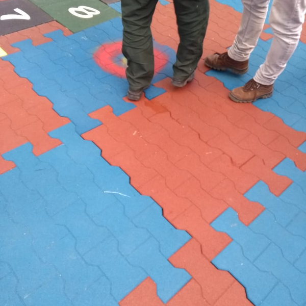 Resíduo: Pisos ecologicos p/ academias e playgrounds - B2Blue  - Compra e Venda de Resíduos