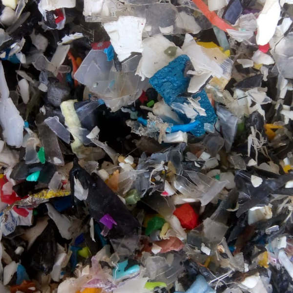 Apara de plástico - plástico - Araras, SP - B2Blue - Compra e Venda de Resíduos