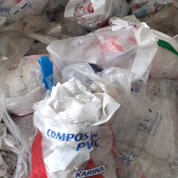 Borras plasticas , aparas pvc , psai , policarbonato . - outros - Sao Paulo, SP - B2Blue - Compra e Venda de Resíduos