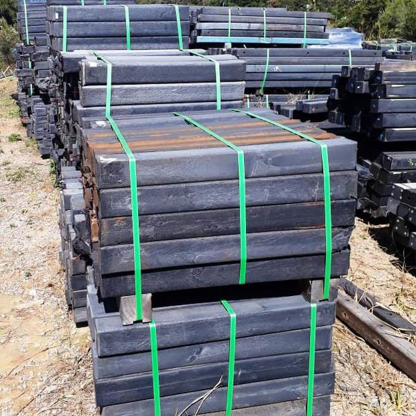 Resíduo: Estaca de madeira plástica - B2Blue  - Compra e Venda de Resíduos