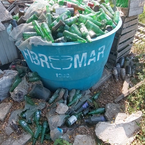 Garrafas cerveja  - outros - Casimiro De Abreu , AC - B2Blue - Compra e Venda de Resíduos